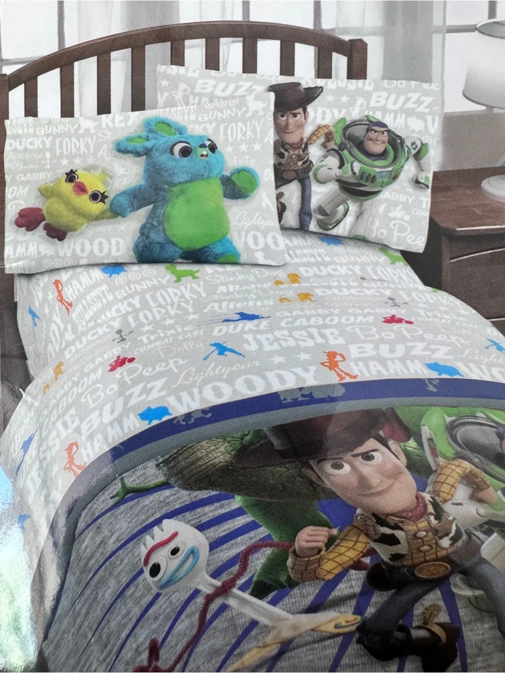 Disney Pixar Toy Story 4 Full Sheet Set 100% Polyester Woody Buzz Jessie Forky